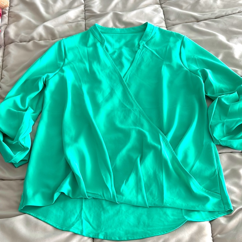 Elegant Preppy Aqua Green v-Neck Lightweight Blouse